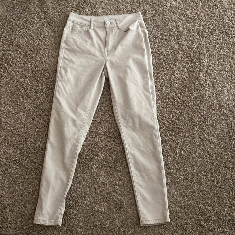 khaki jeggings but look like jeans